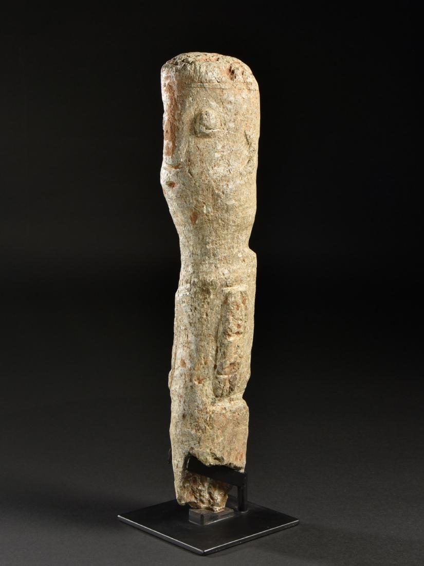 A NIGER GARDIAN FIGURE (1 of 14)