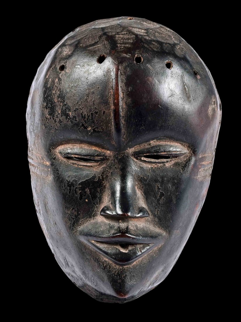 A Dan Mask, "tankagle" (African Art / Tribal Art) (1 of 16)