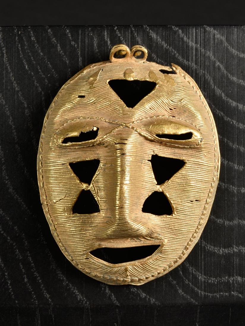 An Akan Pendant (African Art / Tribal Art) (1 of 6)