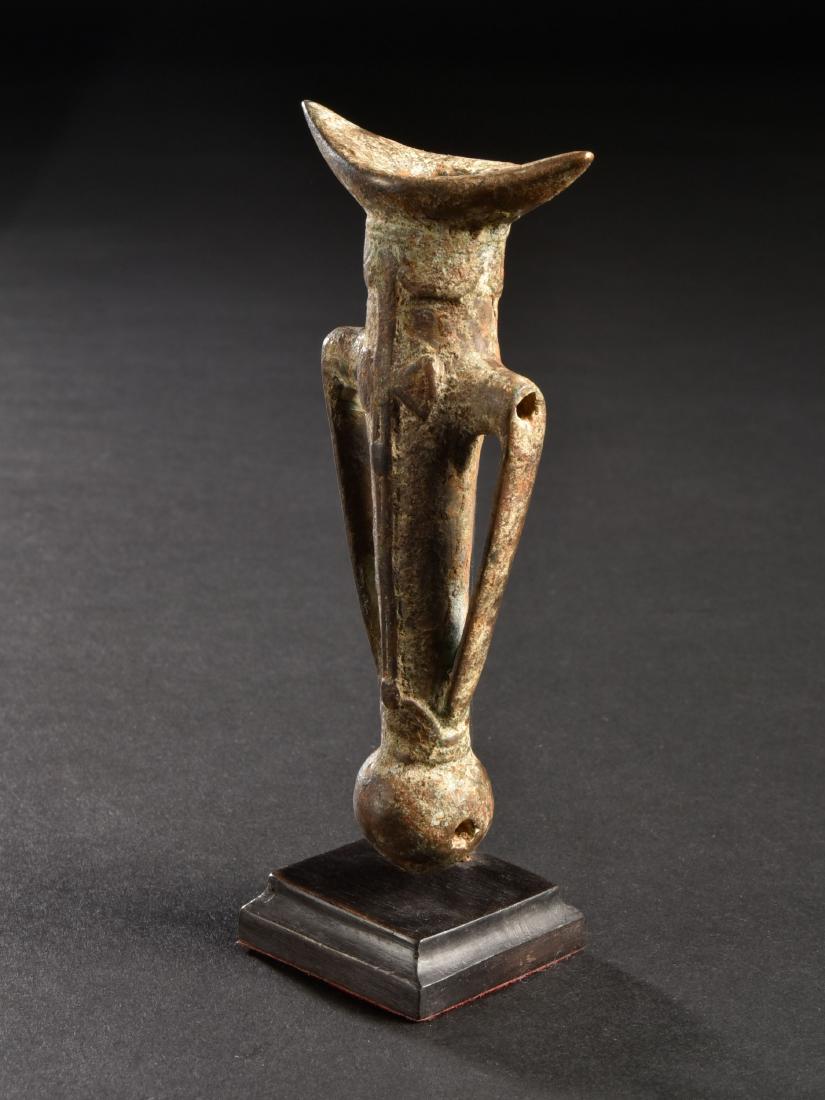 A Mossi Bronze Whistle (1 of 12)
