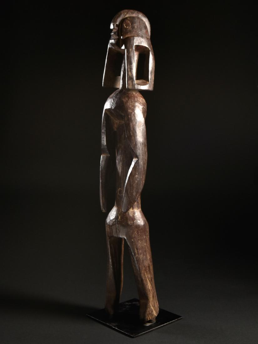 A Mumuye Figure, "iagalagana" (1 of 20)