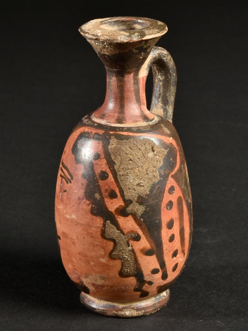 An Apulian Small Lekythos (1 of 9)