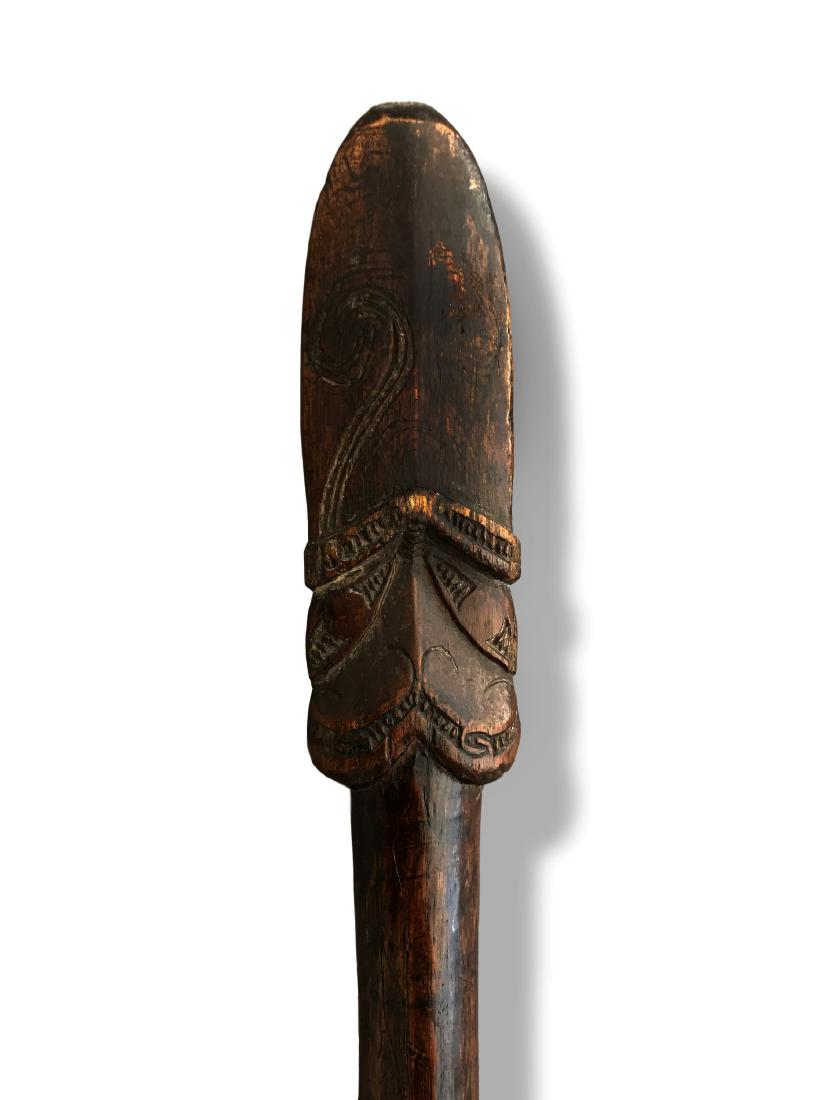 A Maori "Taiaha" Chief (Oceanic Art) (1 of 7)