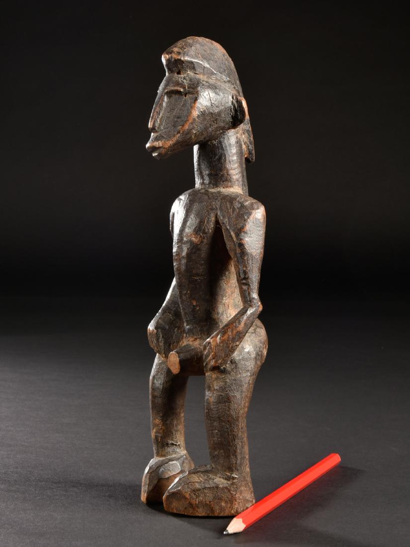 A Senufo Figure, "tugu" (1 of 15)