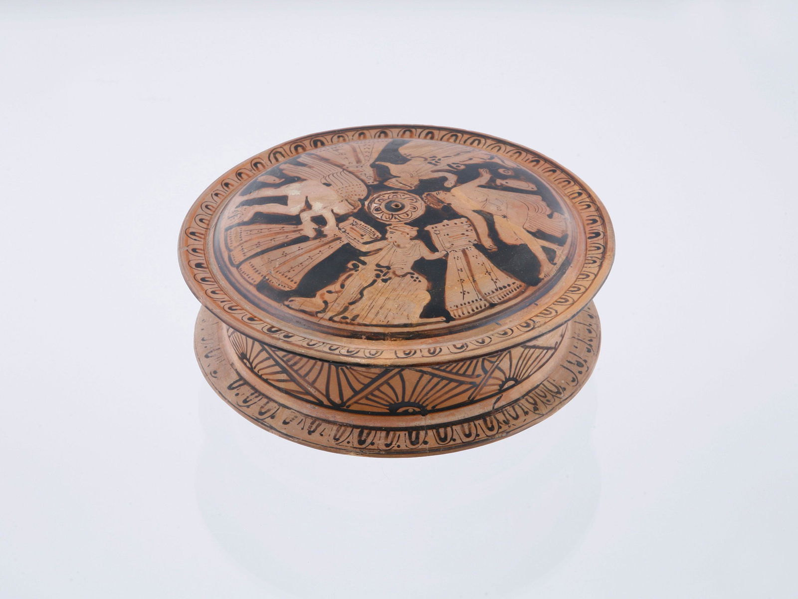 An Attic-Red Figure Pyxis with Lid (1 of 8)