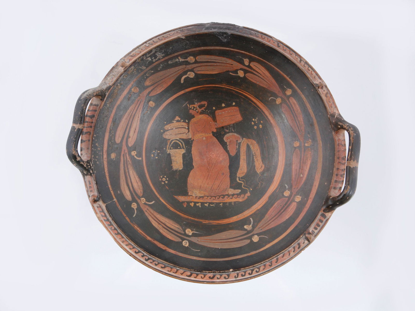 An Apulian Red-Figure Handle Bowl (Patera) (1 of 7)