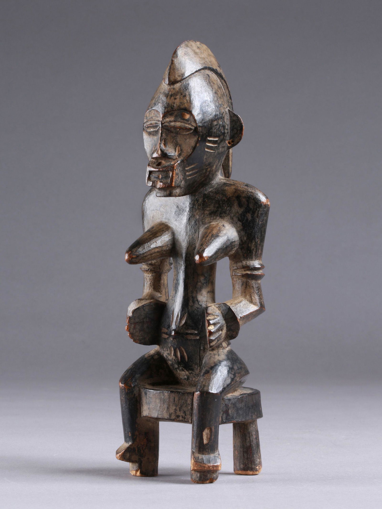 A Seated Senufo Figure (1 of 14)