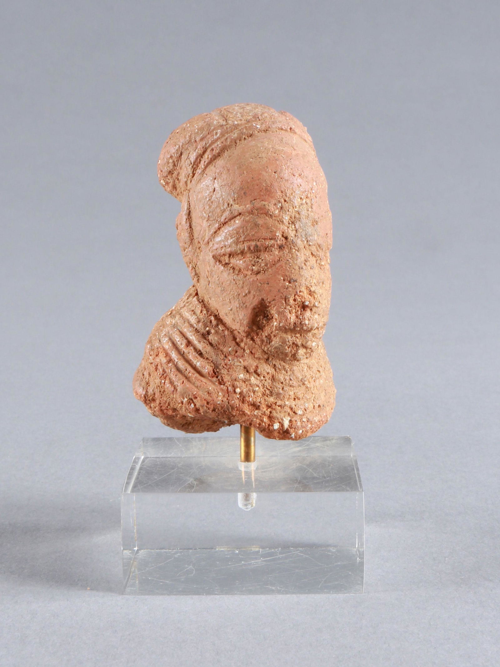 A Nok Terrcotta Head (1 of 7)
