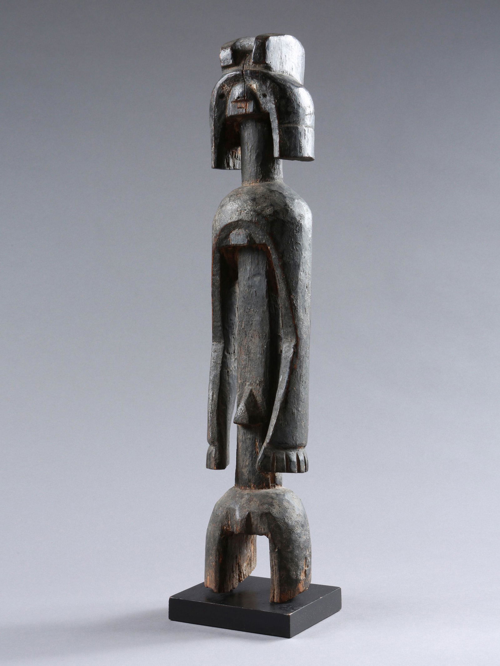 A Mumuye Figure, "iagalagana" (1 of 11)