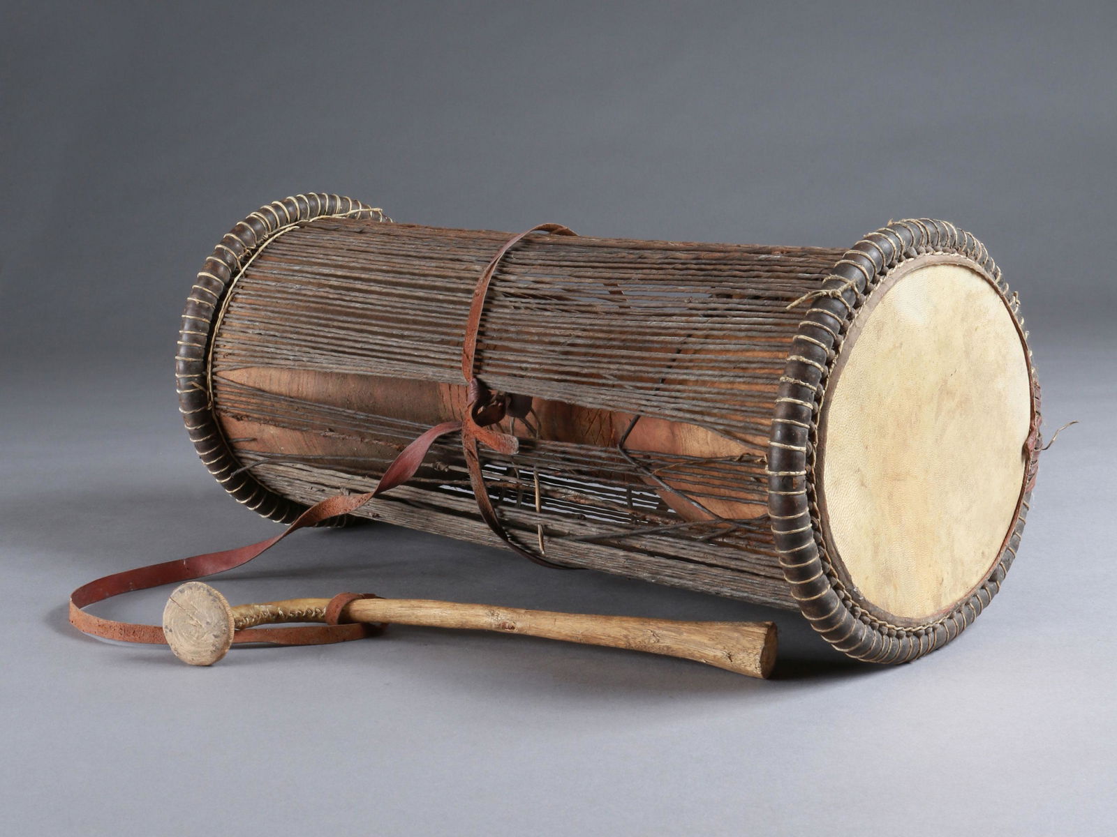 An Talking Drum, "dundun" (1 of 7)