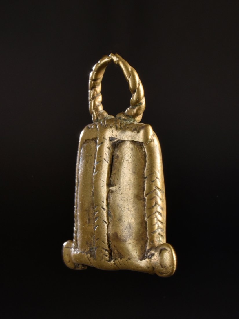A Lobi Pendant, Bell (1 of 7)