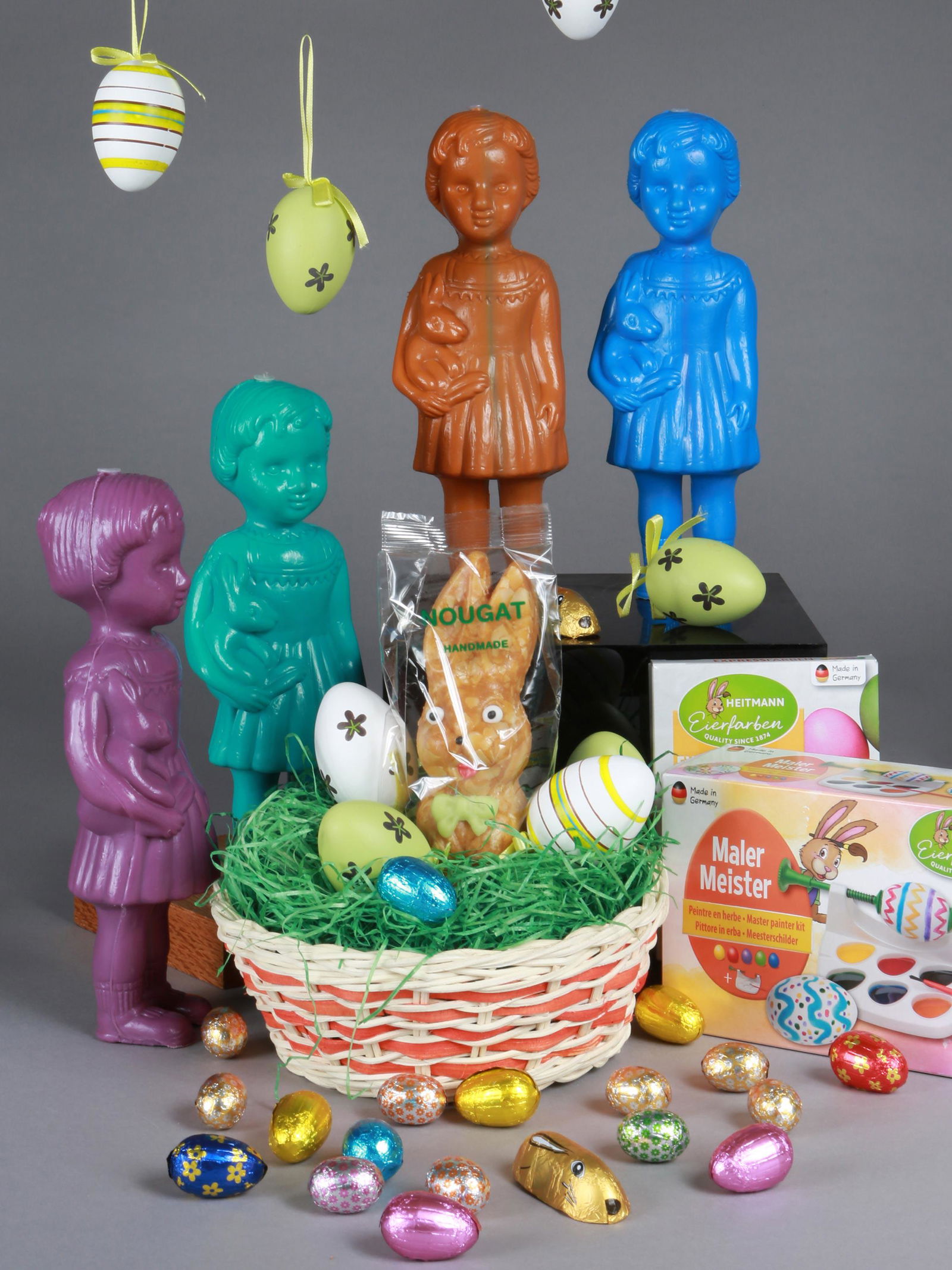 4 plastic Ibejis & Easter Greetings (1 of 1)