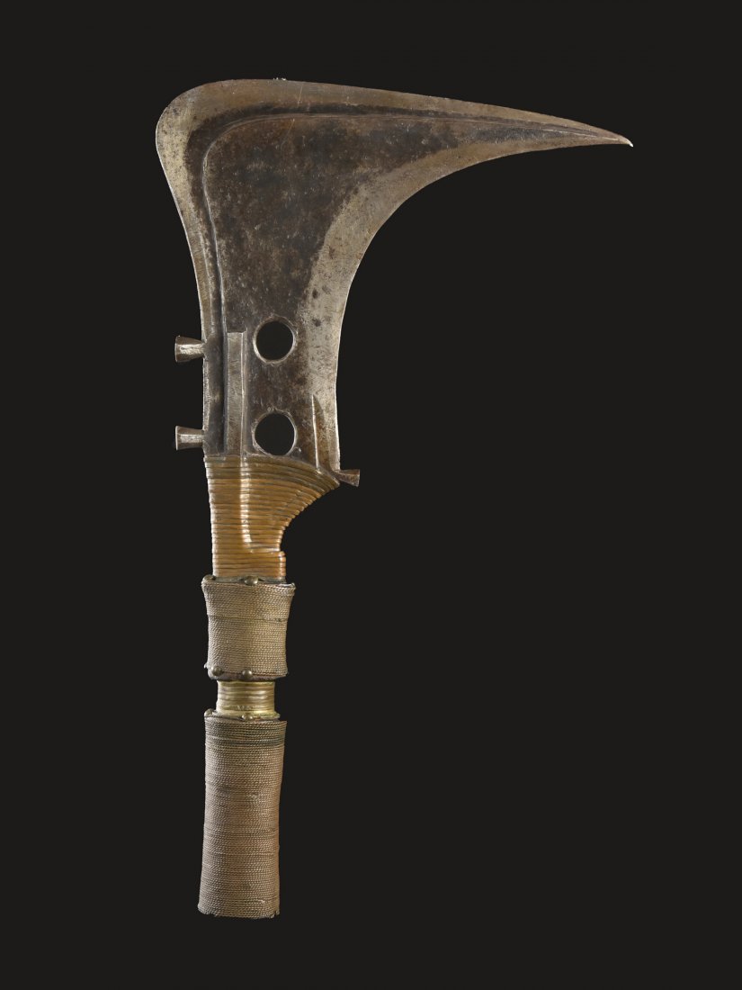 A Mangbetu Sickle Blade Knife, "trumbash" (1 of 8)