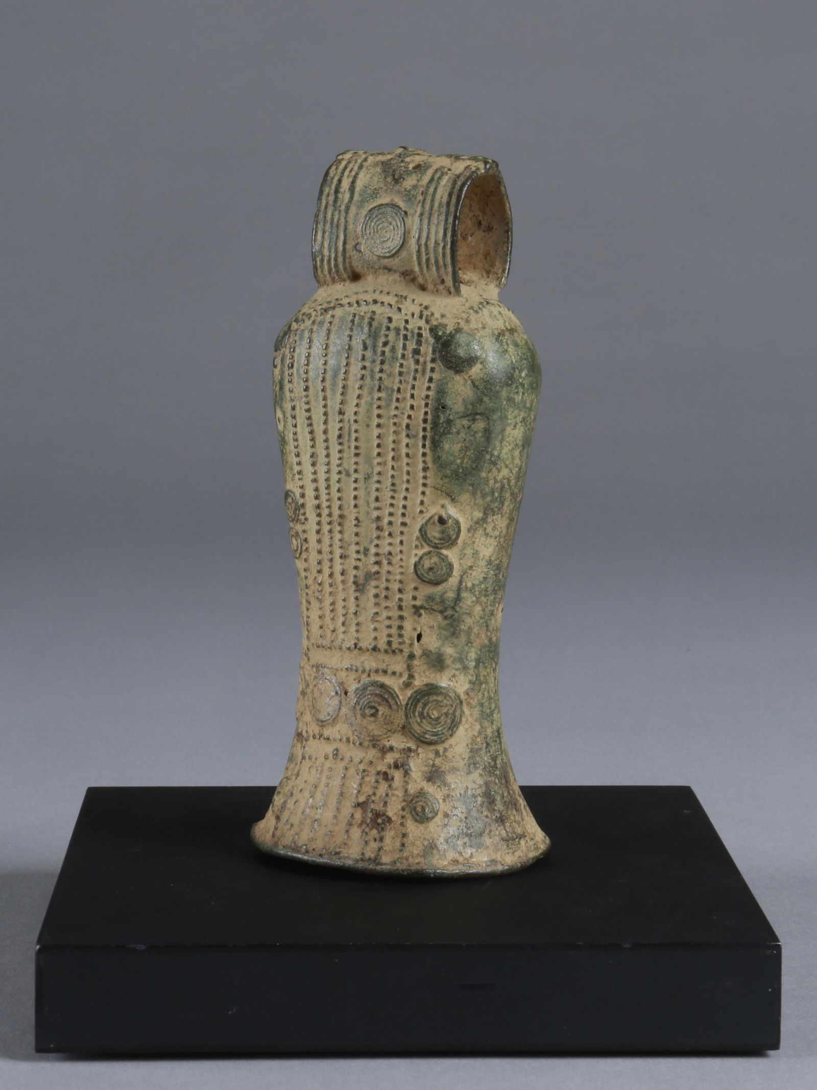 A Vere Bell (1 of 11)