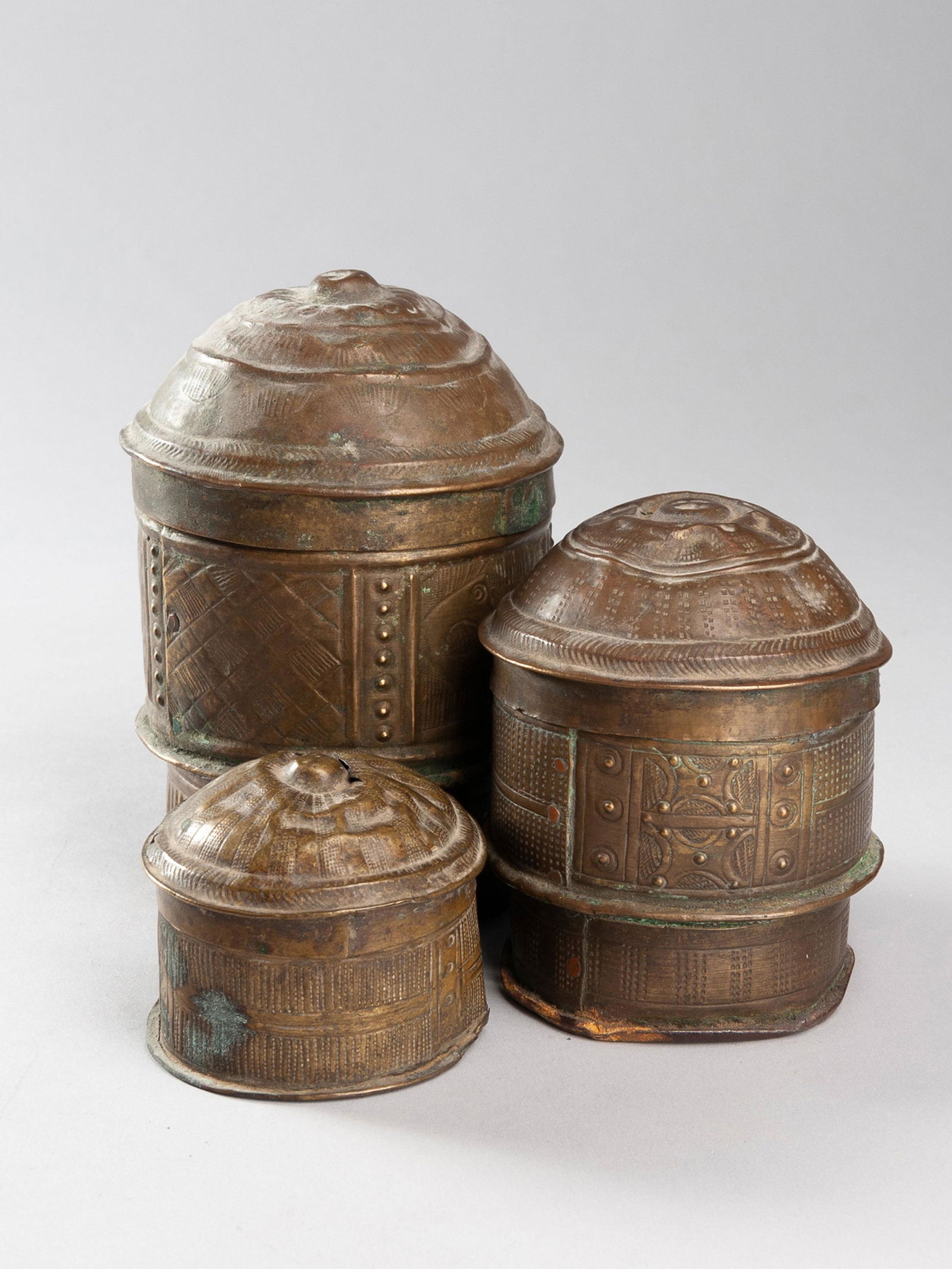 * Asante Lidded Vessels, "forowa" (1 of 20)