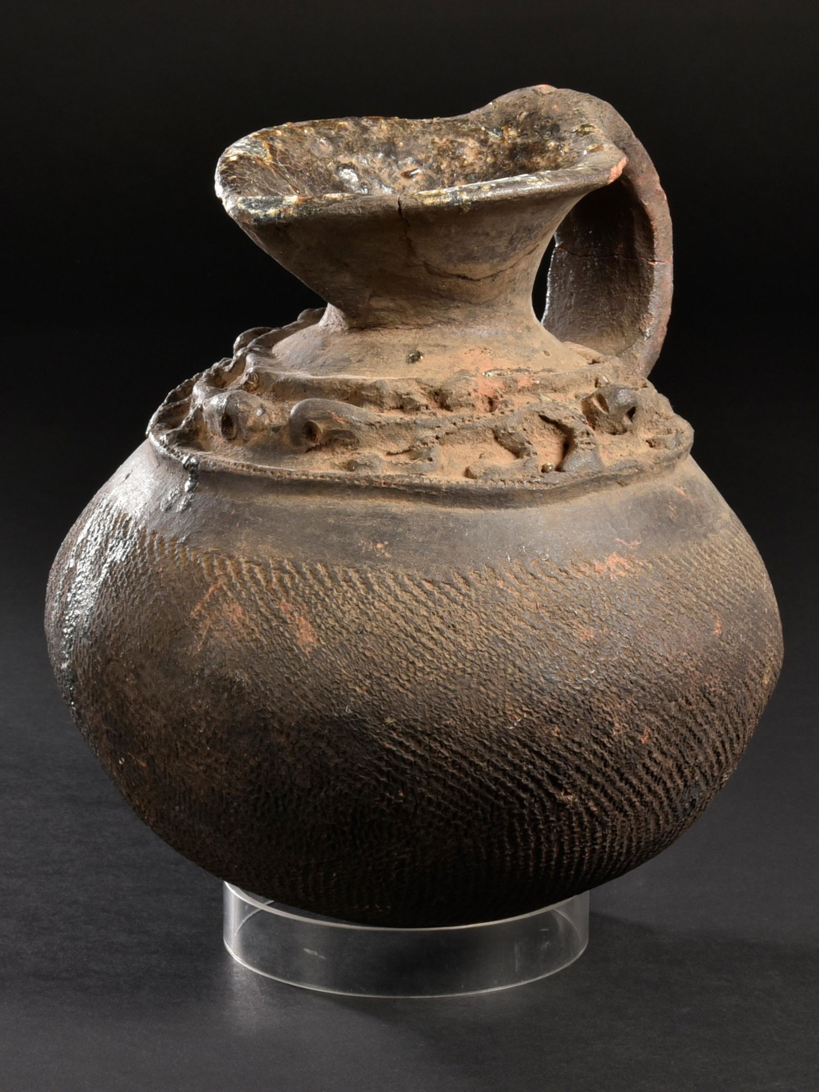 An Asante Terracotta Jug with Handle (1 of 11)