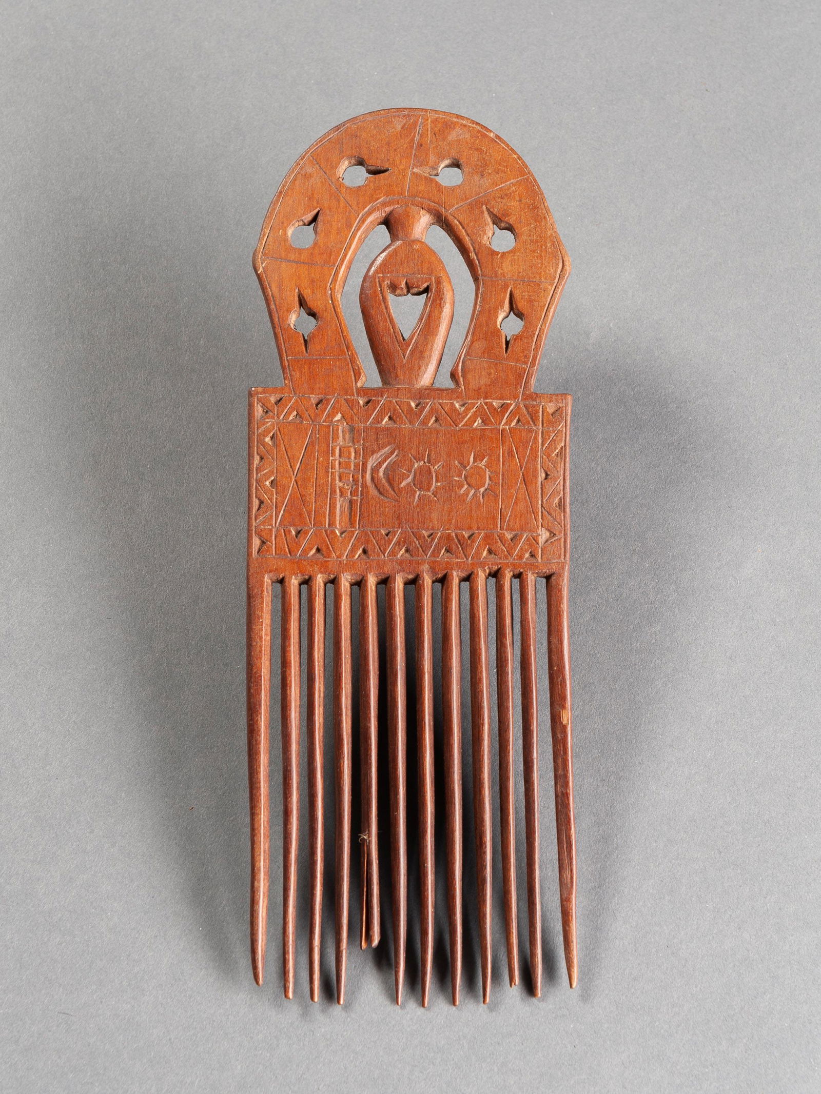 An Akan Comb (1 of 3)