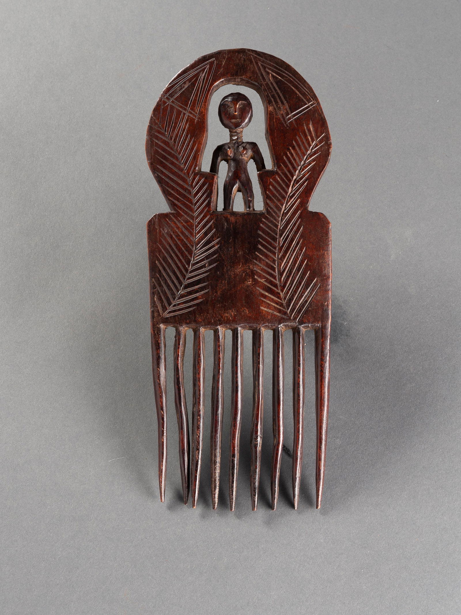An Akan Comb (1 of 3)