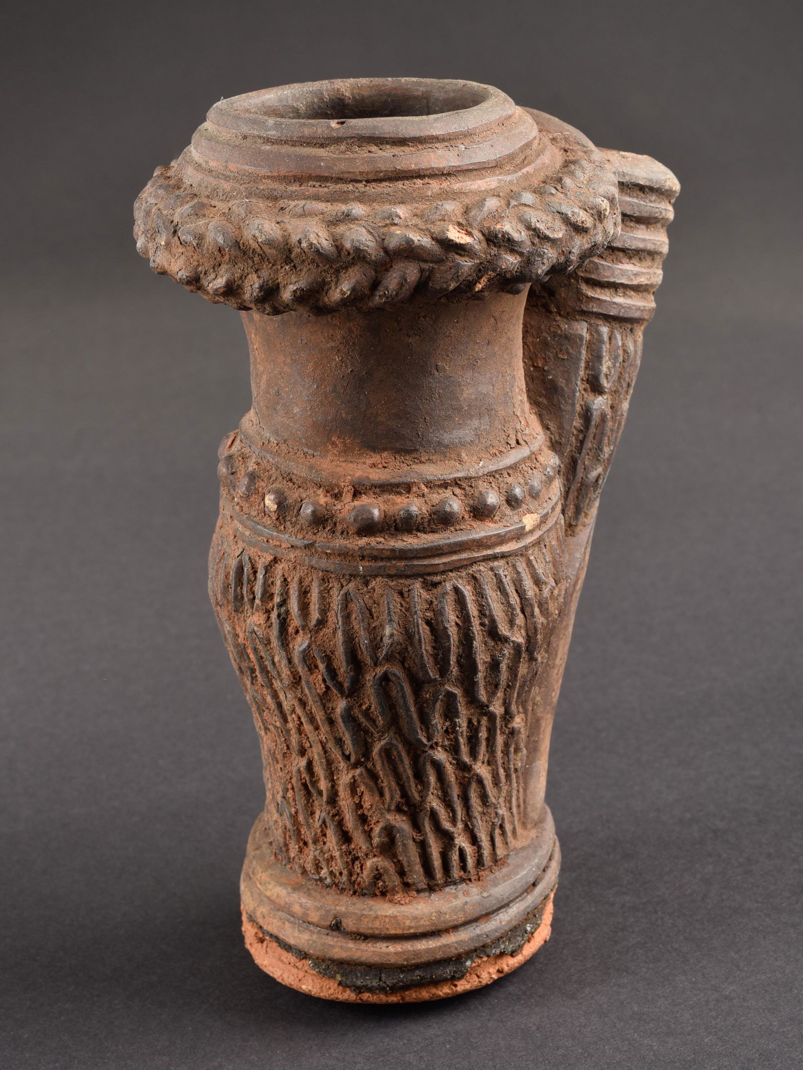 A Grassfields Smoking Pipe Bowl (1 of 5)