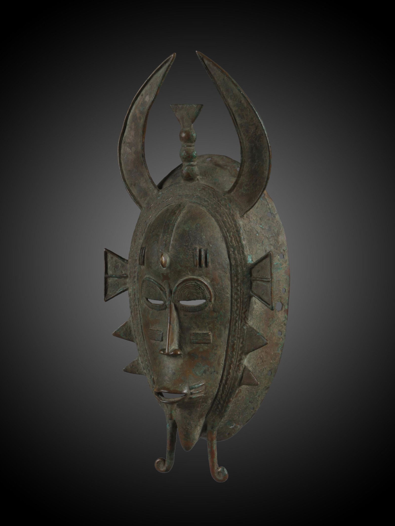 A Senufo Mask, "kanyire kodalye'e" (1 of 7)