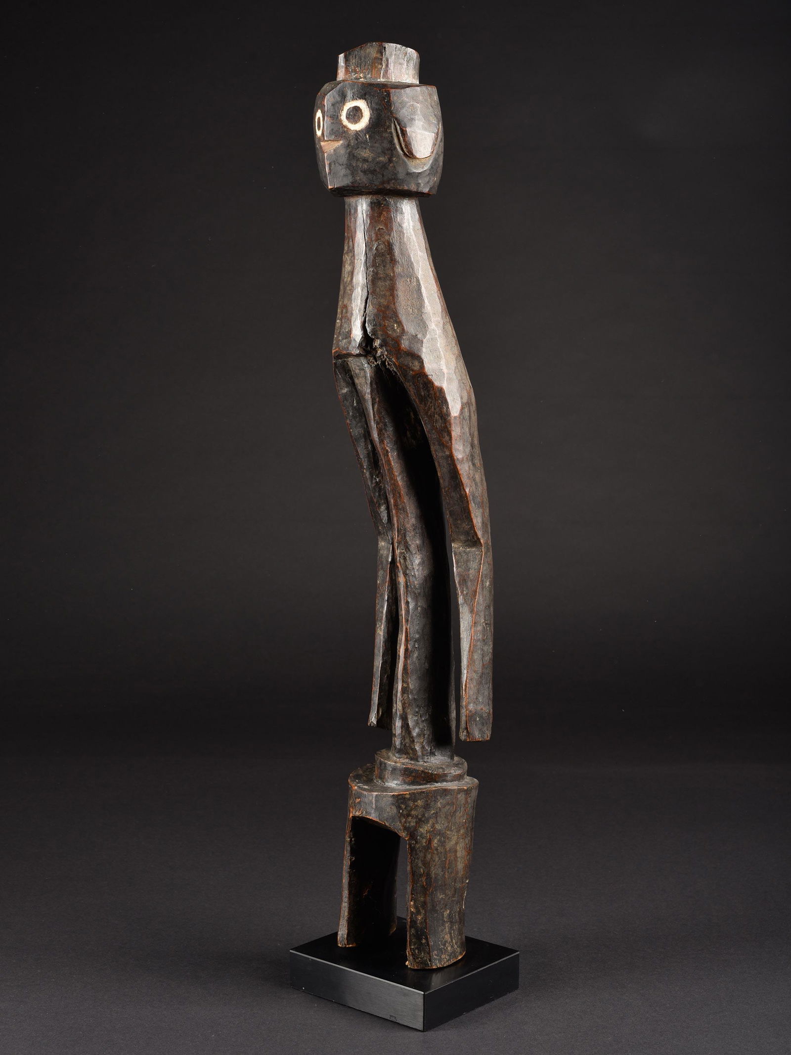 A Mumuye Figure "iagalagana" (1 of 4)