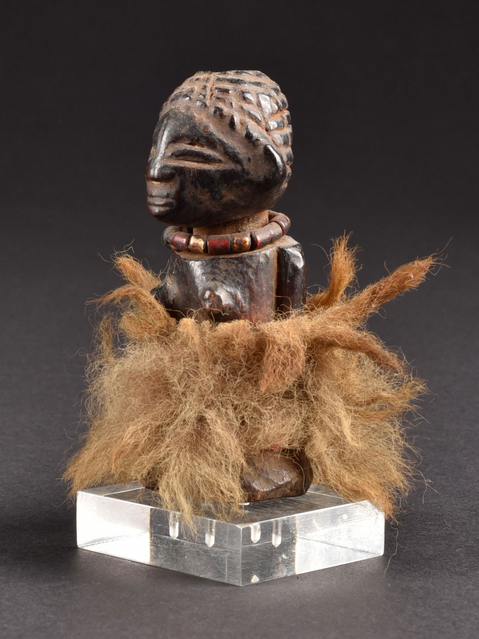 A Luba Miniature Figure, "kakudji" (1 of 4)