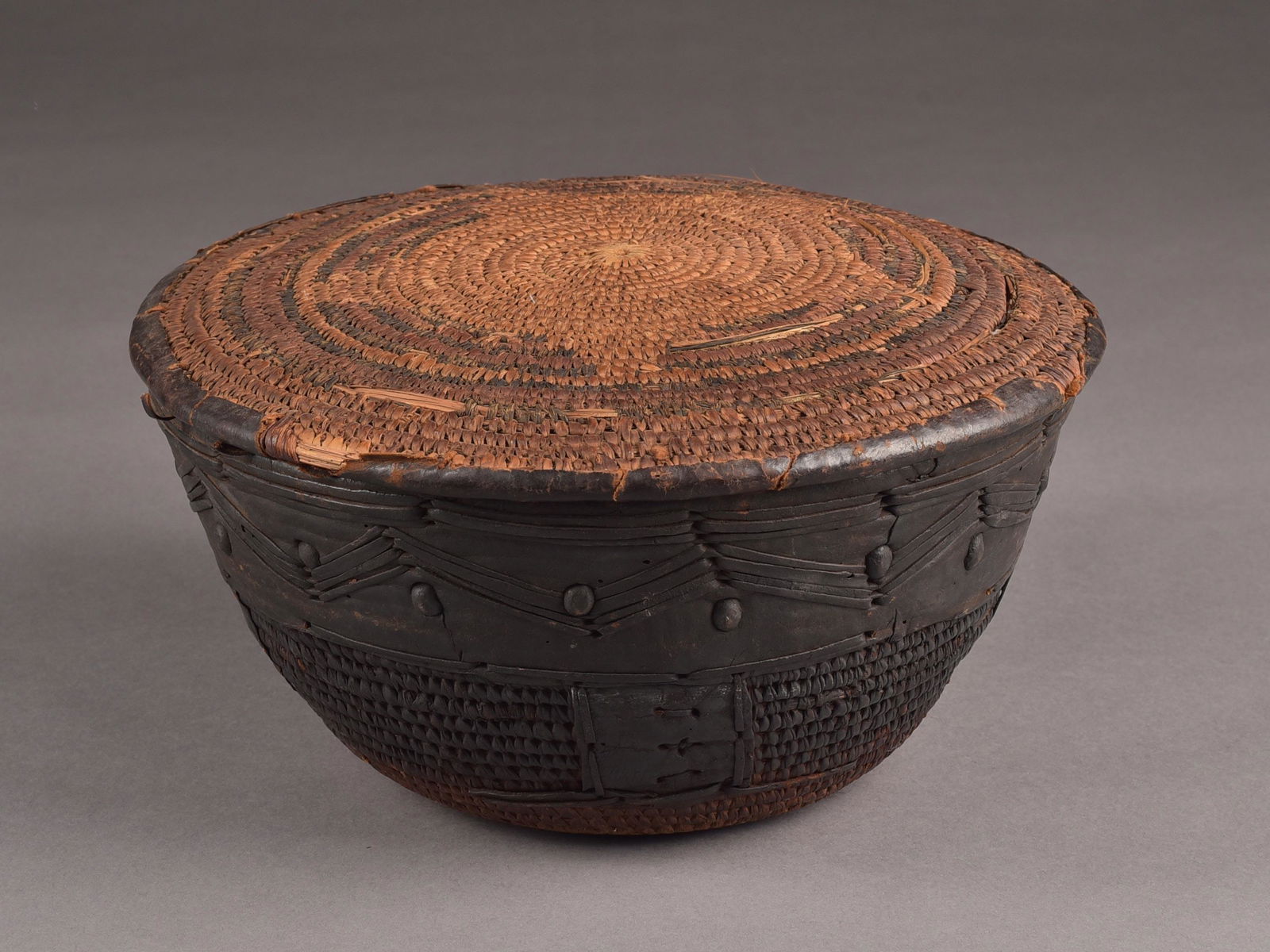 A Lobi Basket (1 of 10)