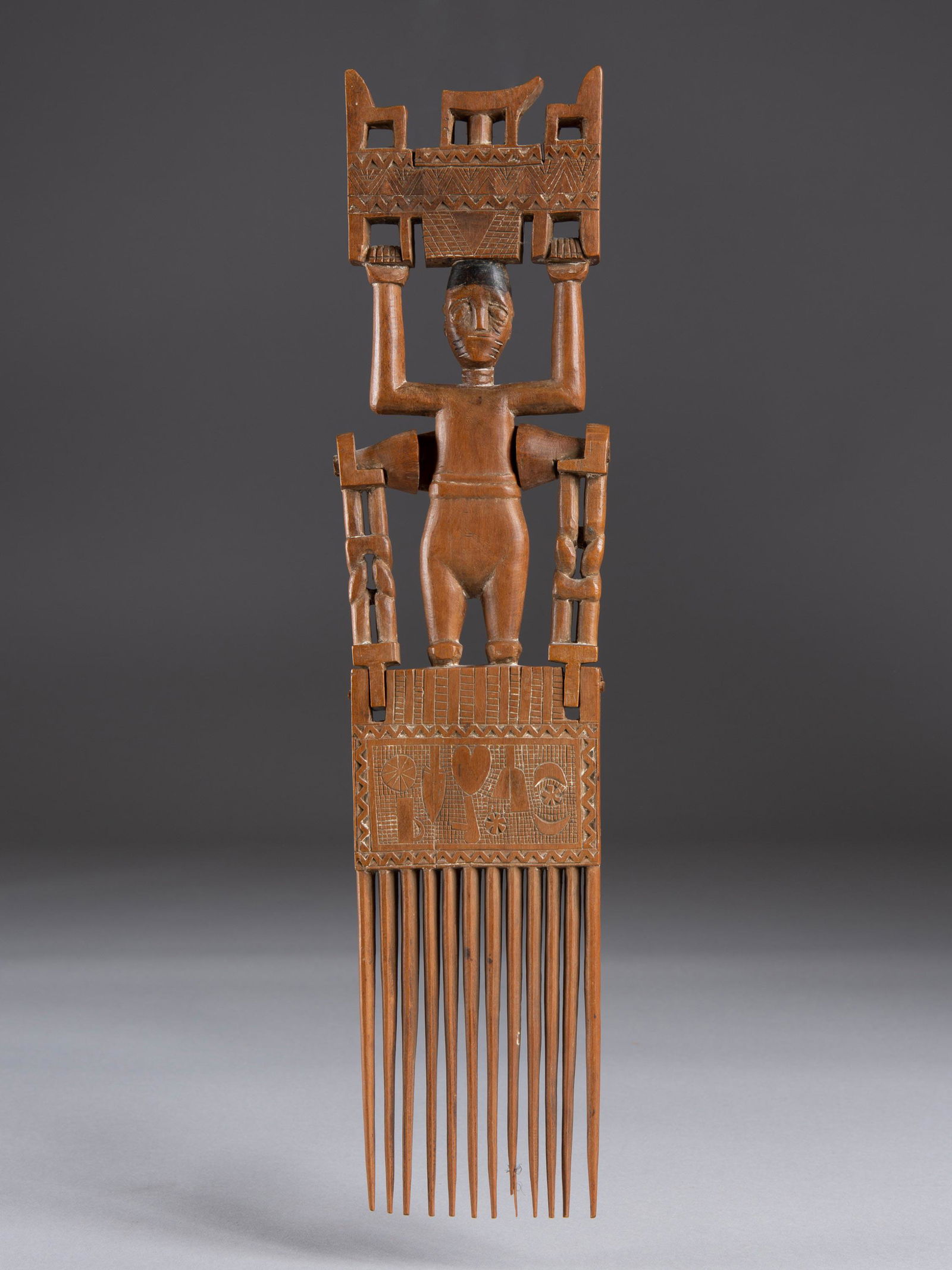 An Asante Comb, "duafe" (1 of 6)