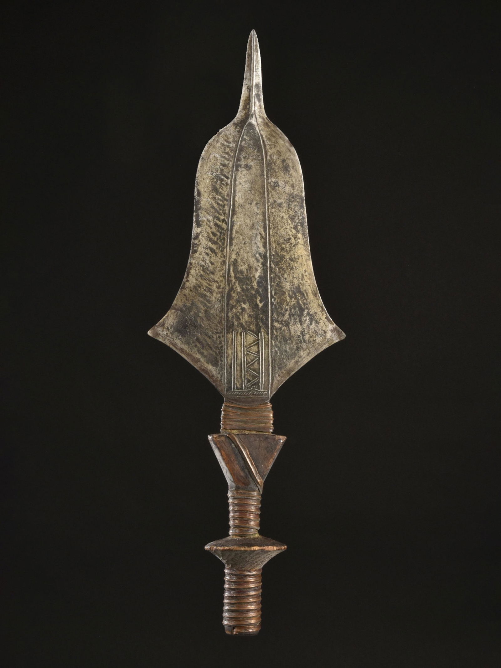 A Saka Short Sword (Knife) (1 of 10)