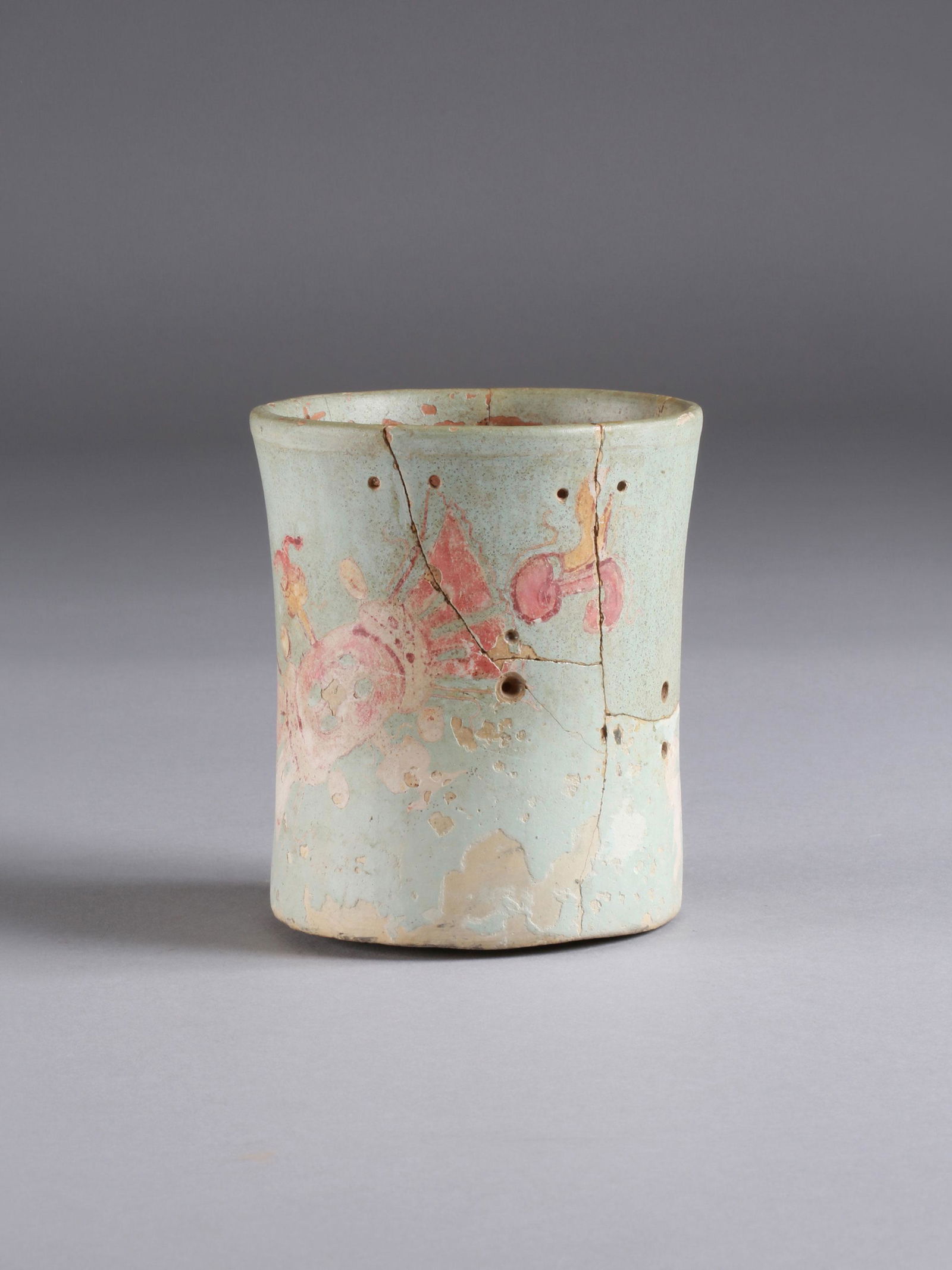 A Mayan Stuccoed Vase (1 of 12)