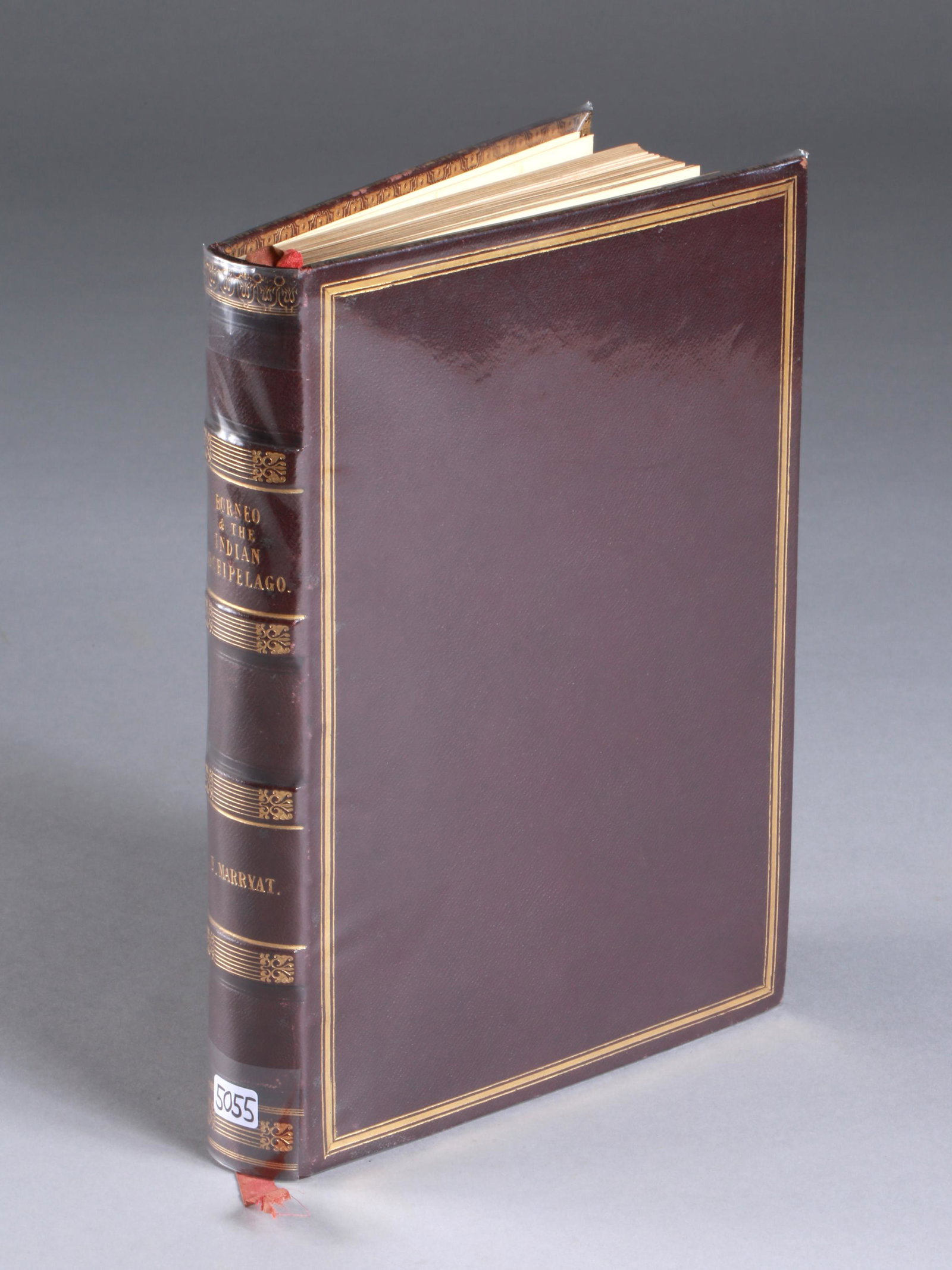 Borneo and the Indian Archipelago: Borneo and the Indian Archipelago Marryat, Frank S. London: Longman, Brown, Green, and Longmans, Paternoster-Row (1848). English Text/Edition 232 pages 62 illustrations Hardcover 27,3 x 19,5 x 3,8 cm.