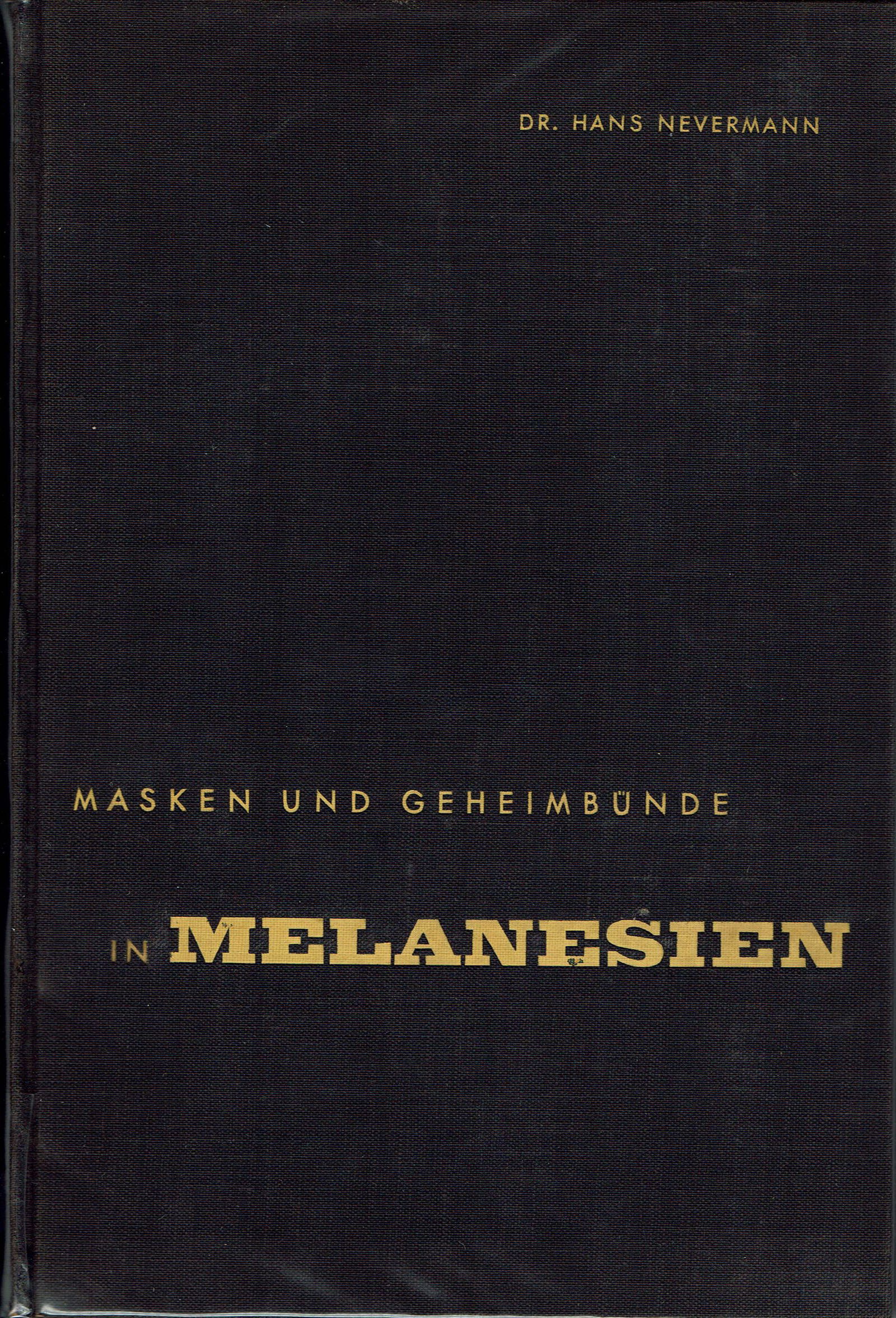 Masken und Geheimbünde in Melanesien (1 of 1)