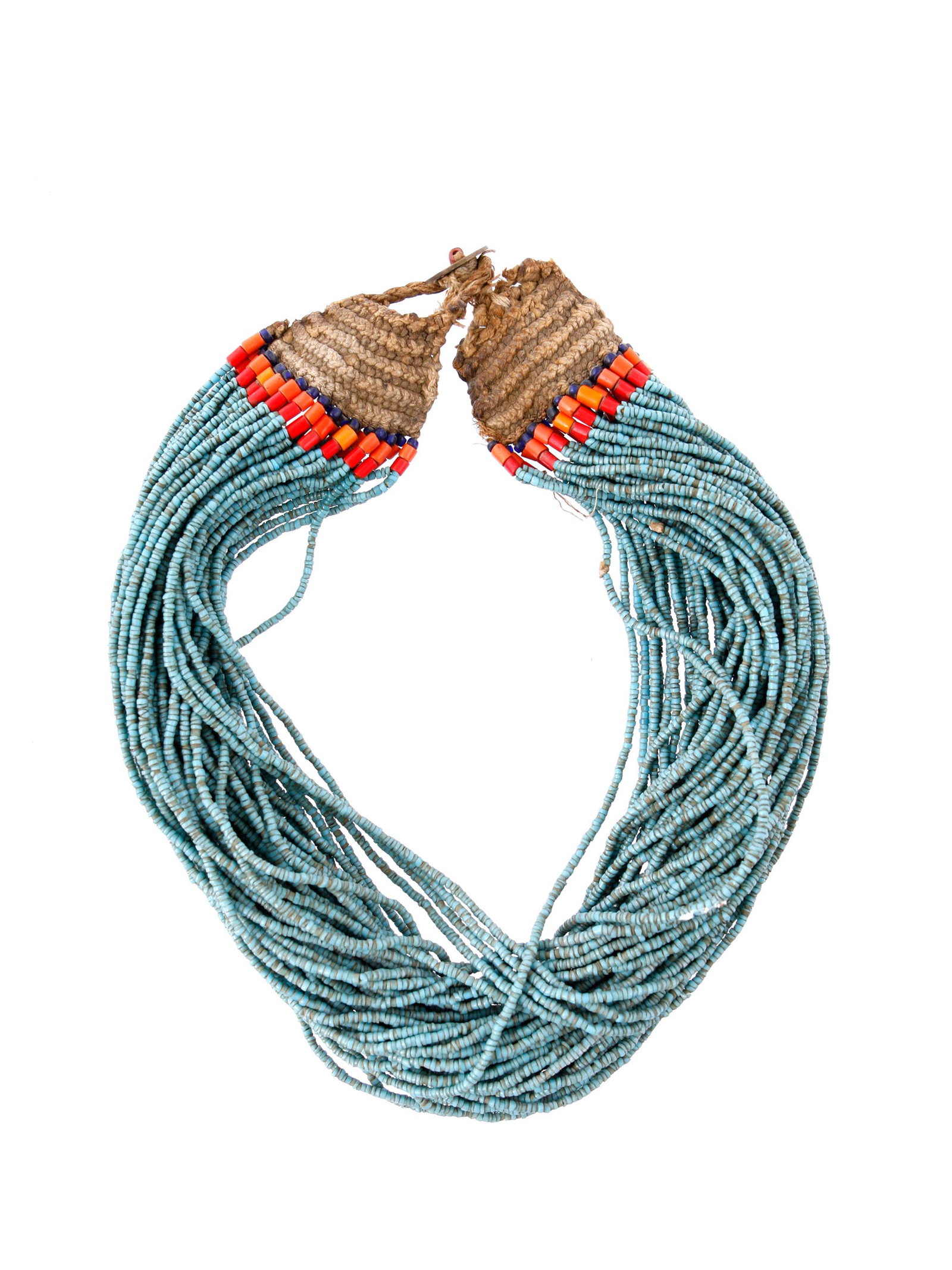 A Naga Necklace: Collier Naga, Indien, Nagaland Glasperlen, Schnur. L 50 cm. Provenienz: Helmut und Marianne Zimmer, Zürich. Anlässlich mehrerer Indien-Reisen in den 1970er Jahren vor Ort erworben. CHF 50 / 100 EUR 