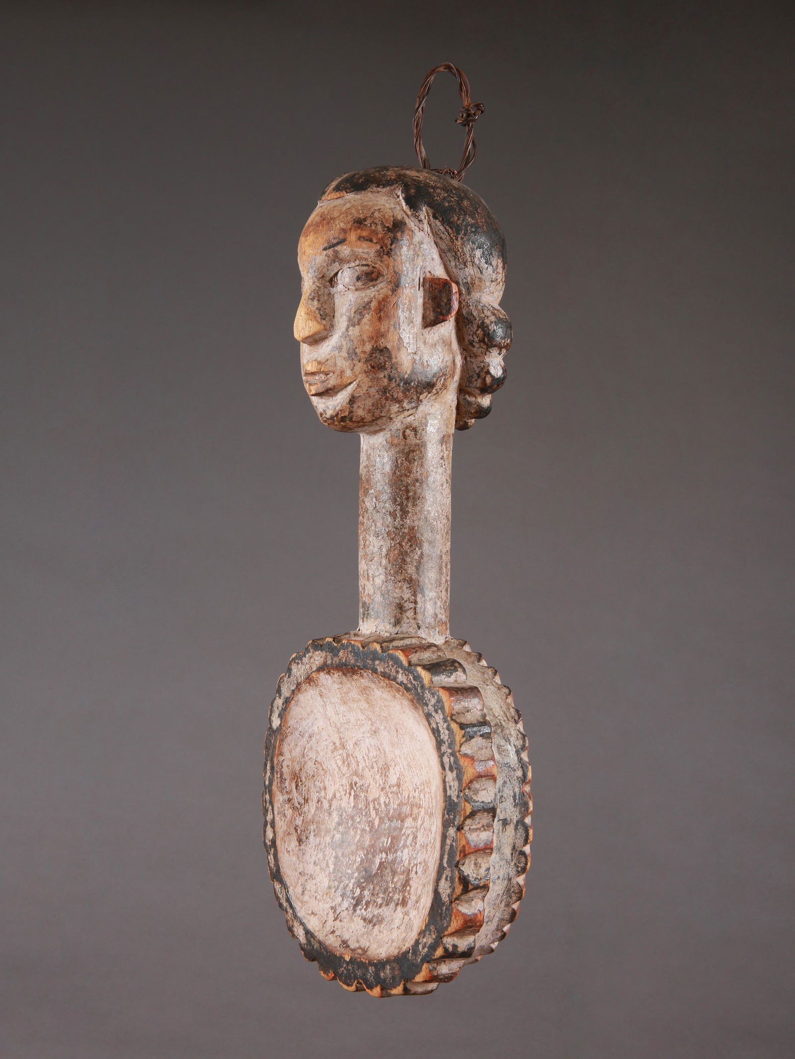 An Igbo Chalk Spoon, "okwanzu" (1 of 12)