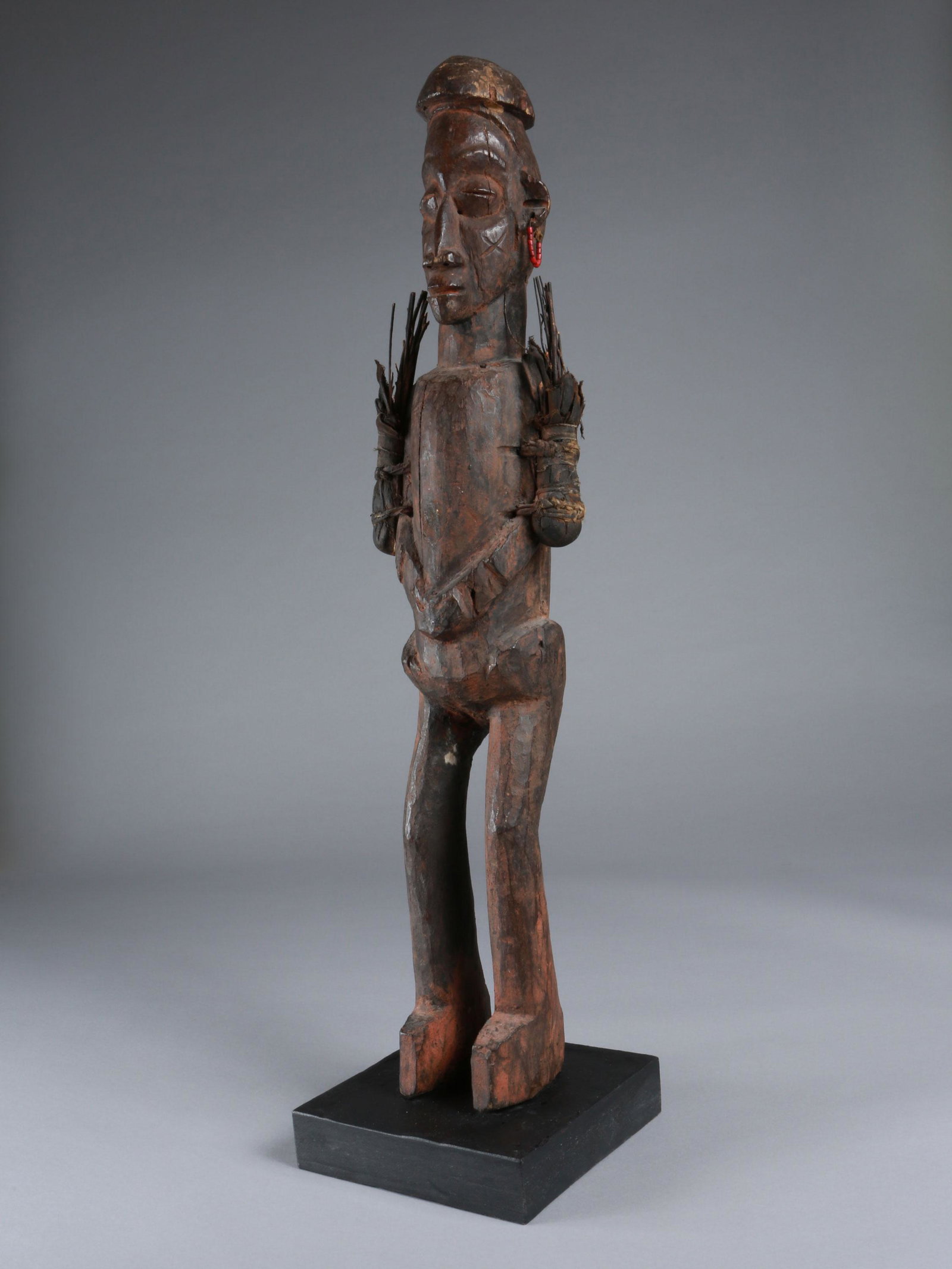 A Suku Figure, "koshi" (1 of 10)