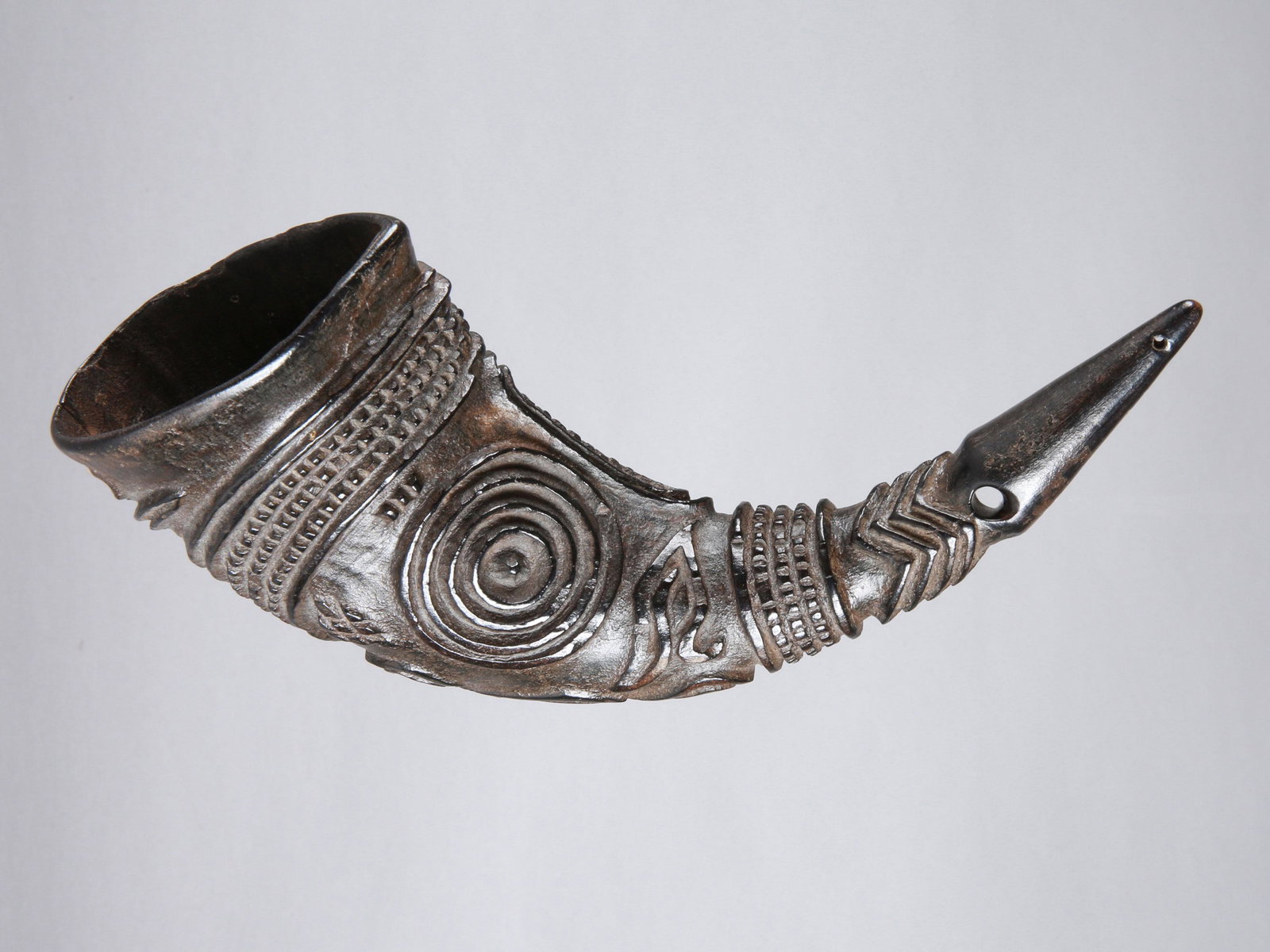 A Kuba Drinking Horn, "pady anyet" (1 of 10)
