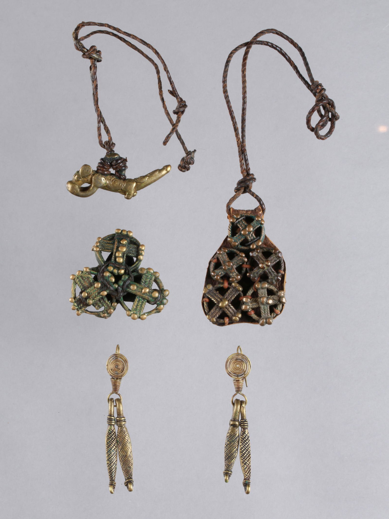 3 Bronze Amulets and a Pair of Earrings (1 of 13)