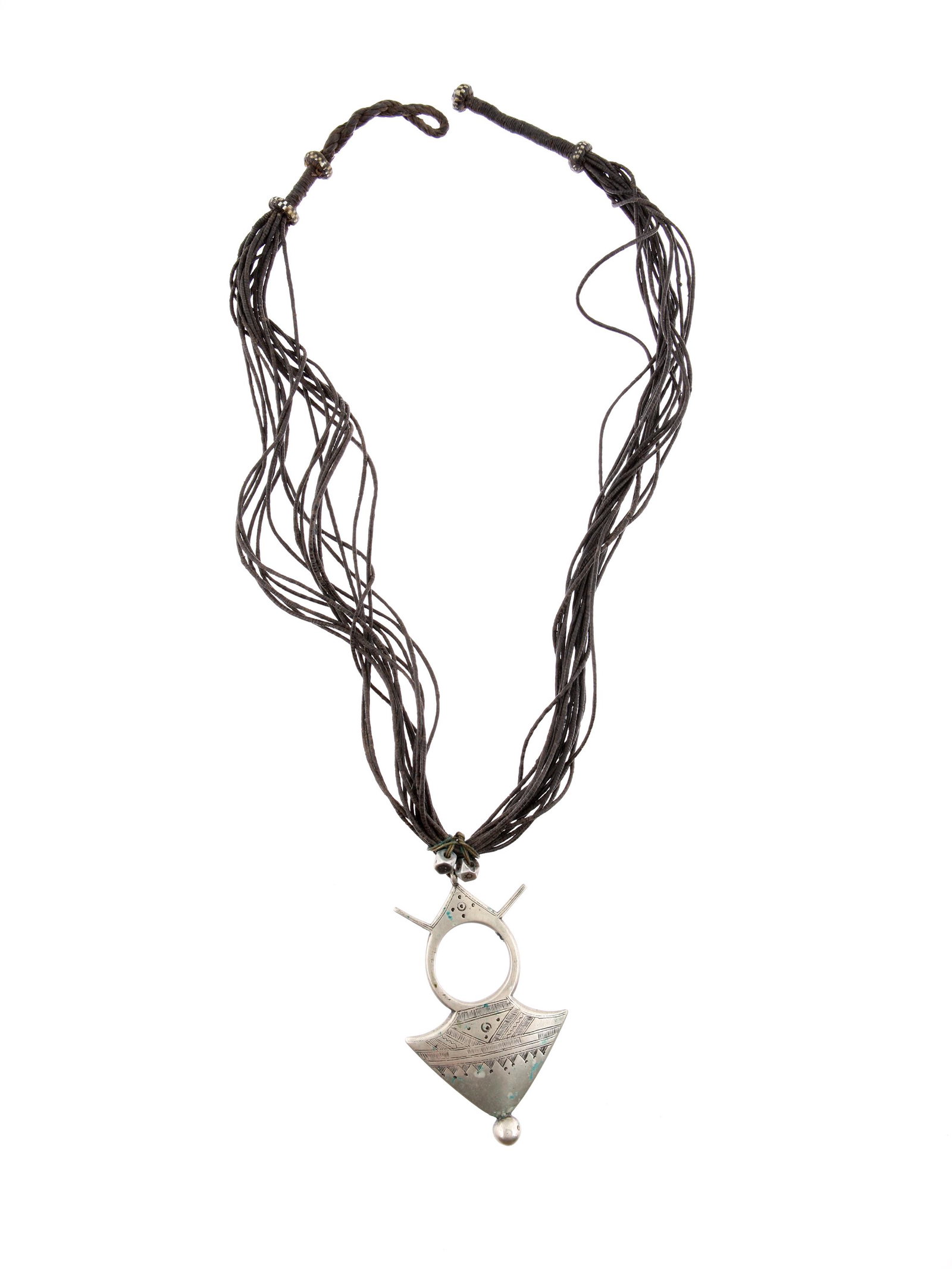 A Tuareg Necklace with Pendant (1 of 4)