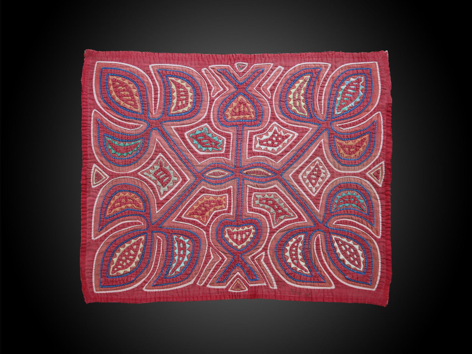 A Kuna Textile, "mola" (1 of 1)
