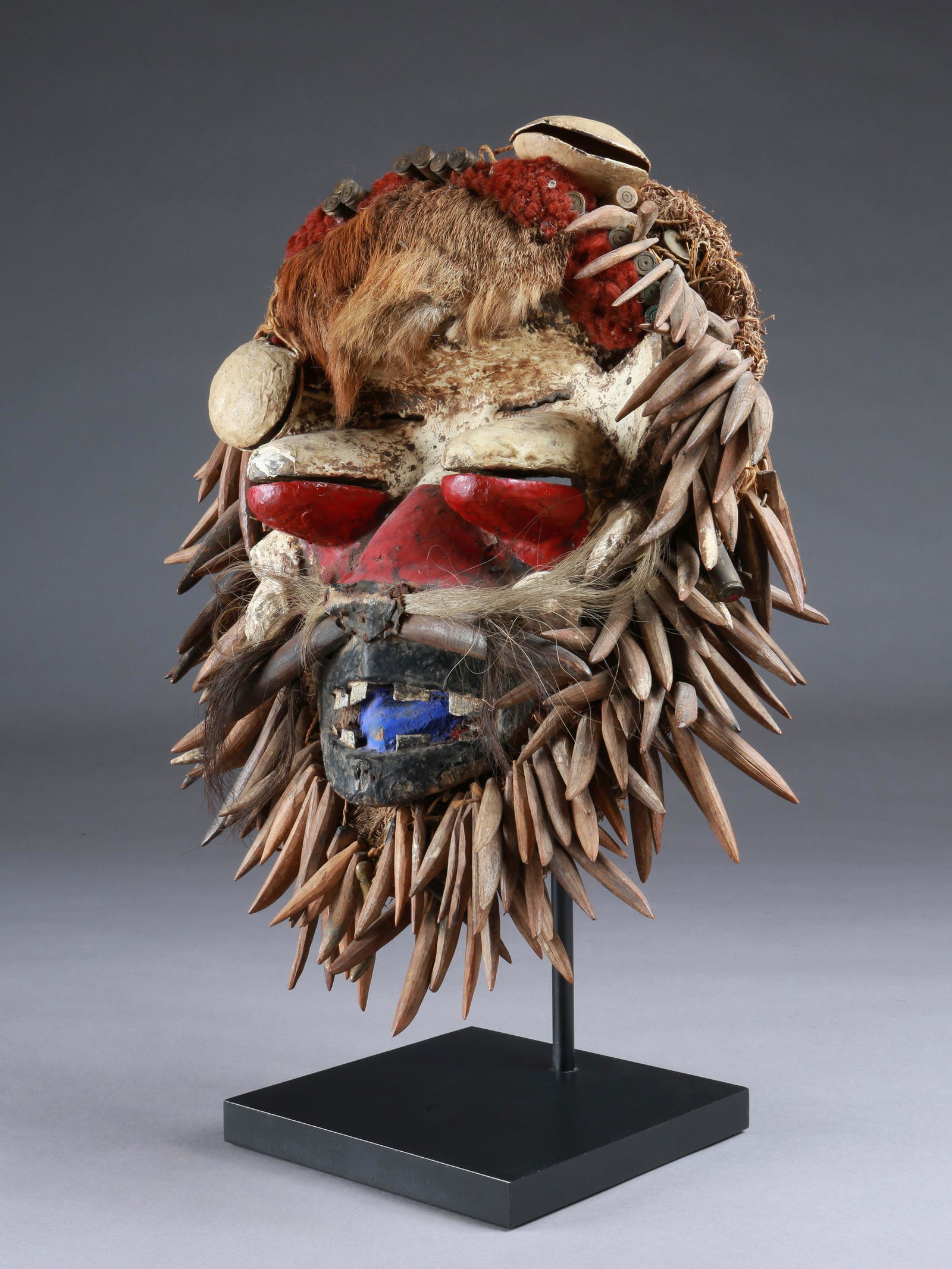 A Wè-Guéré Mask, "tee gla" (1 of 9)