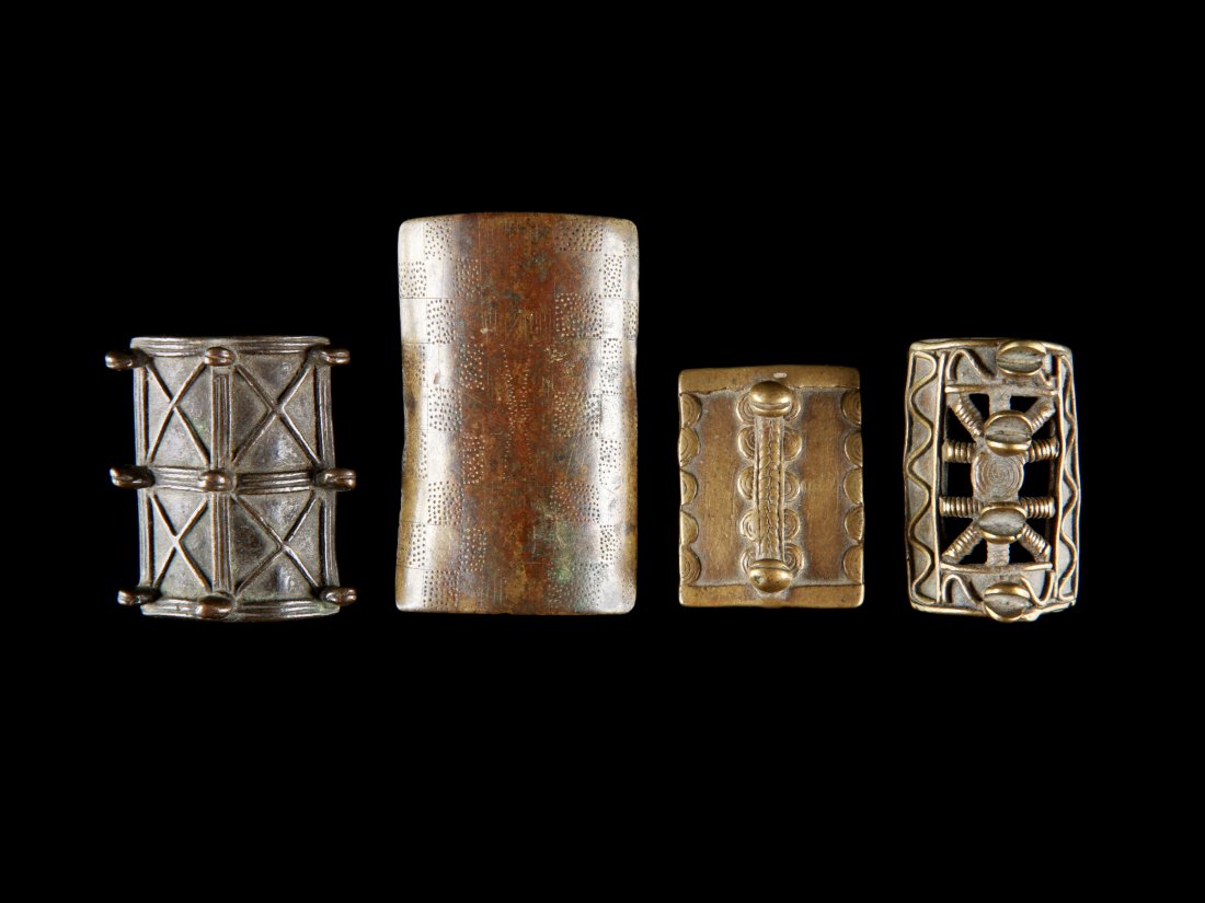 4 Asante Goldweights, Shields (1 of 4)