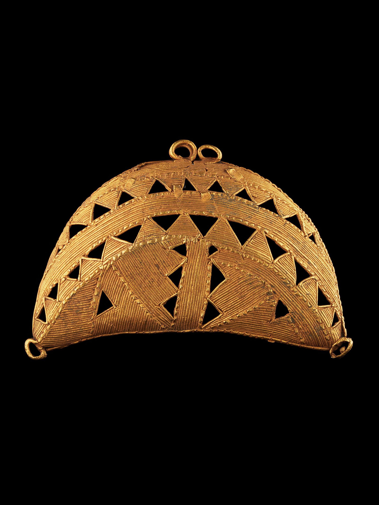 An Akan Jewelry Piece in Shape of a Crab (1 of 6)