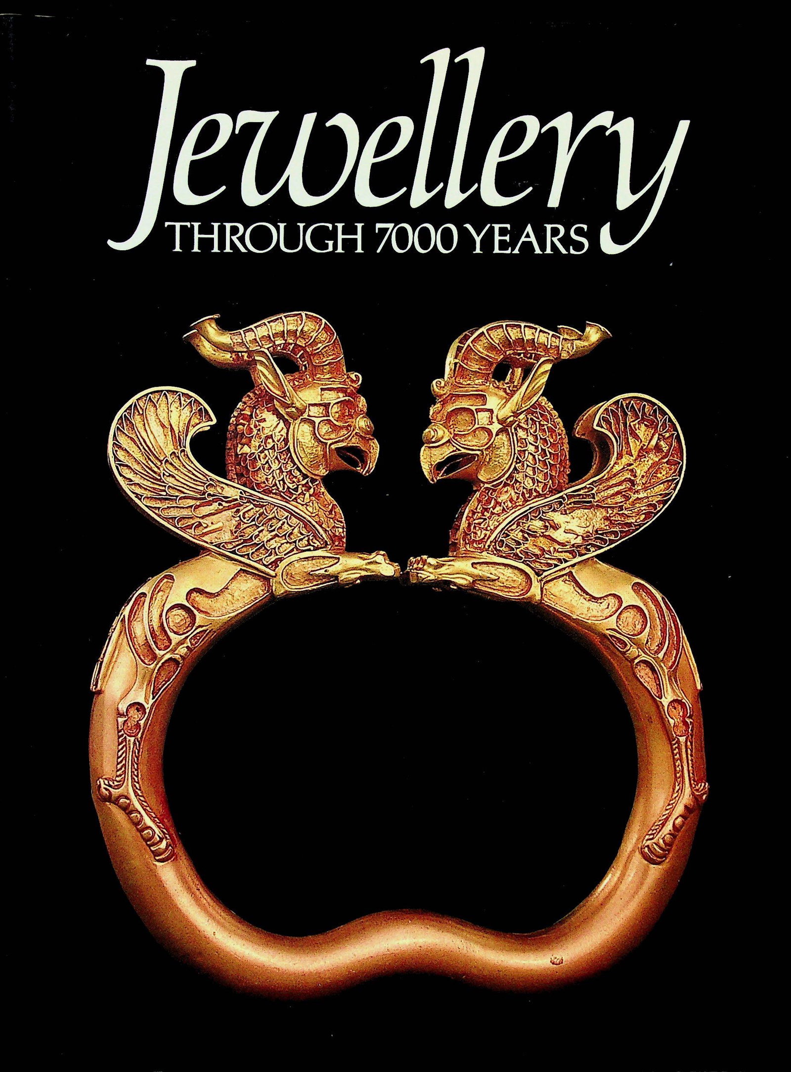 Jewellery Through 7000 Years: Jewellery Through 7000 Years Tait H. (1976). London, Trustee of The British Museum. ISBN: 0-7141-0055-2 CHF 50 / 100 EUR 45 / 91 _____________________________ The library of Dr J. Robert Guy