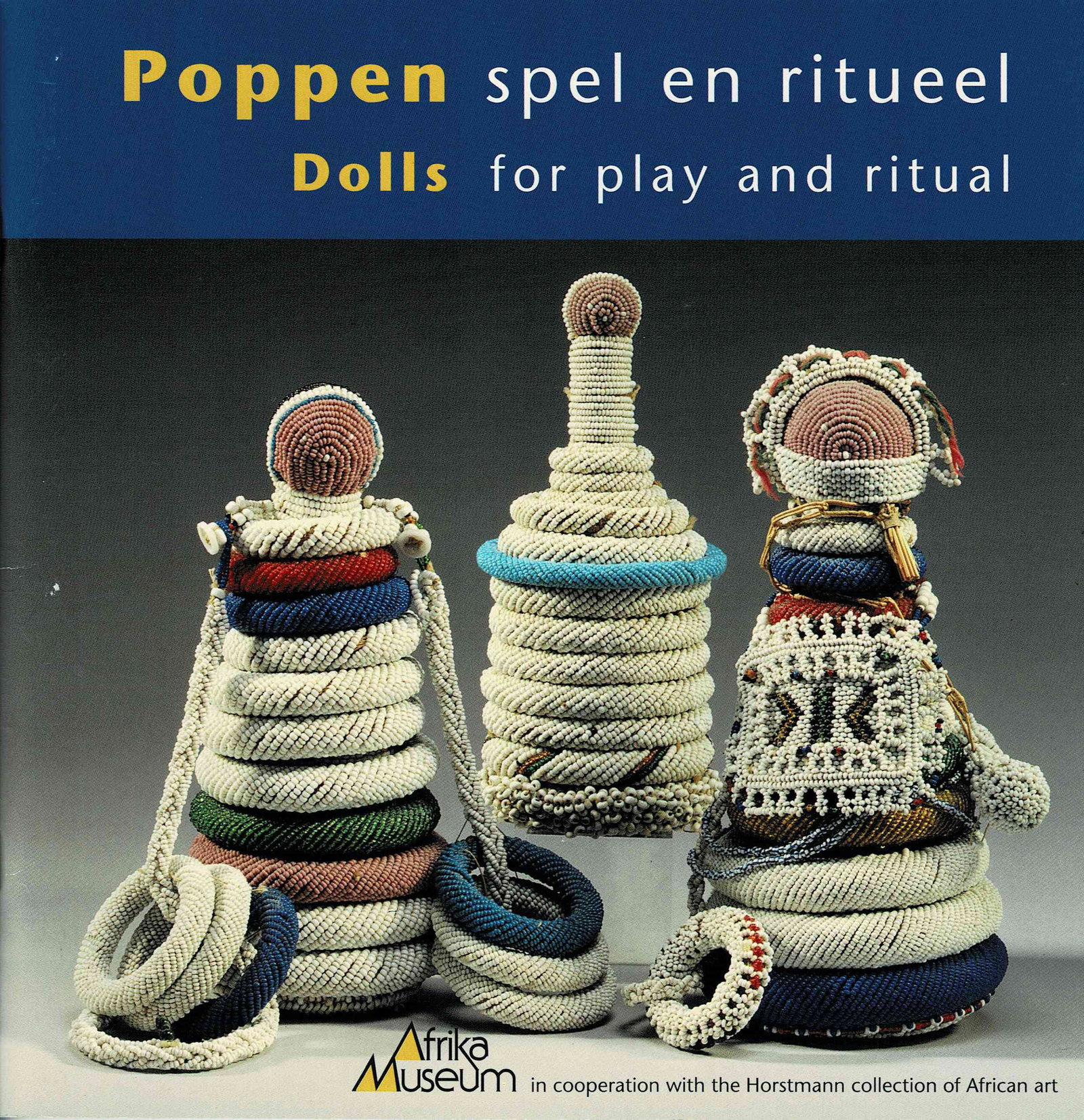 Poppen spel en ritueel - Dolls for play and ritual (1 of 1)