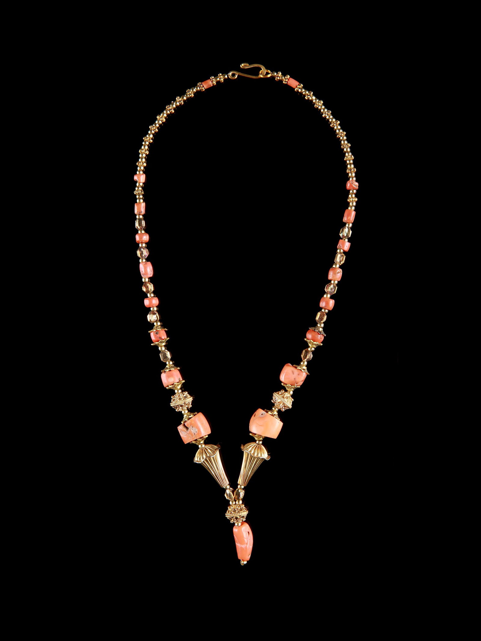 A Bactrian Coral Necklace (1 of 6)