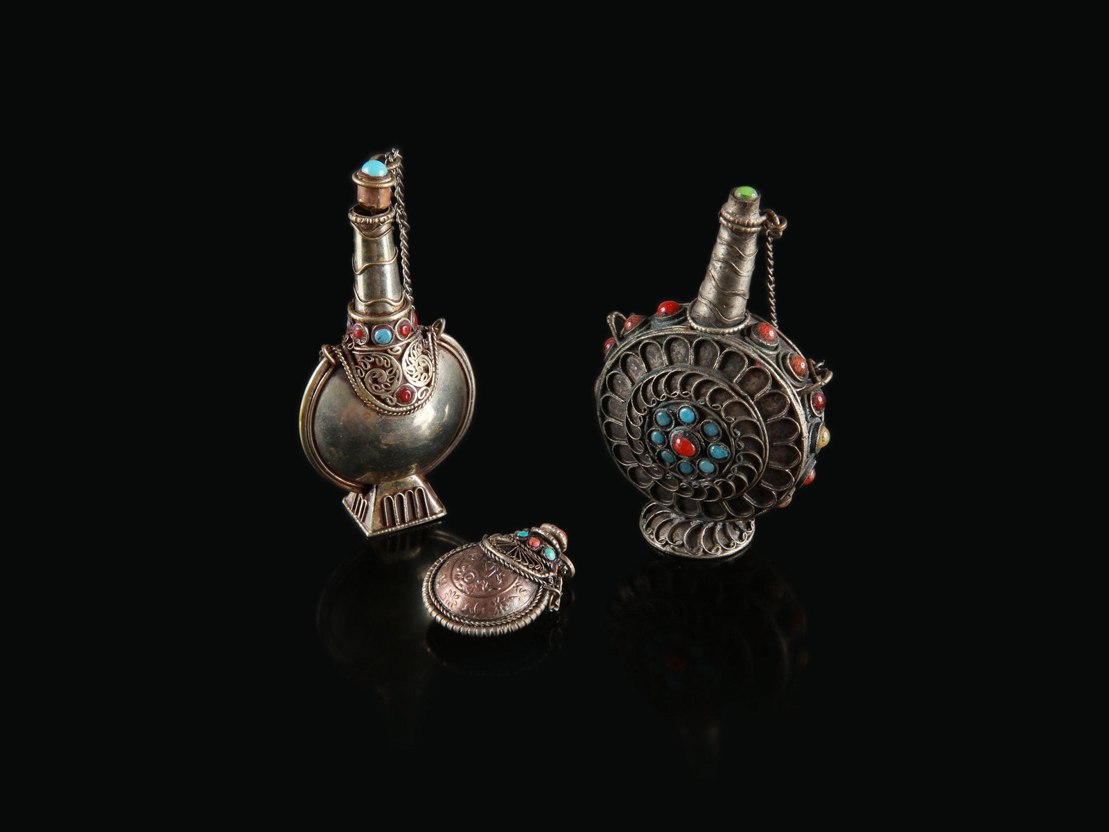 3 Tibetan Snuff Bottles (1 of 6)