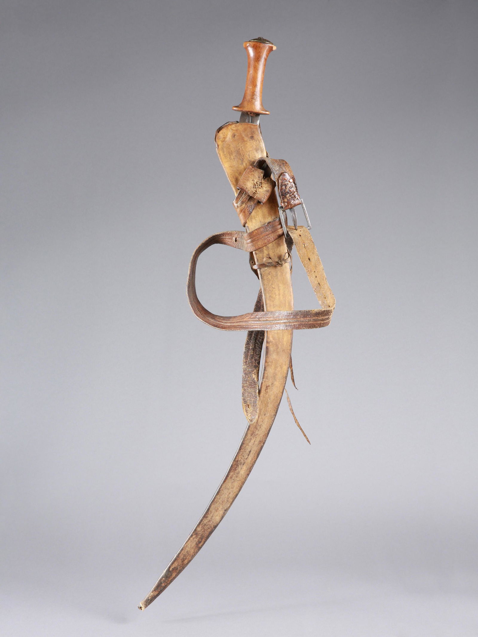 An Amhara Sword with Sheath, "gwärade" (1 of 9)