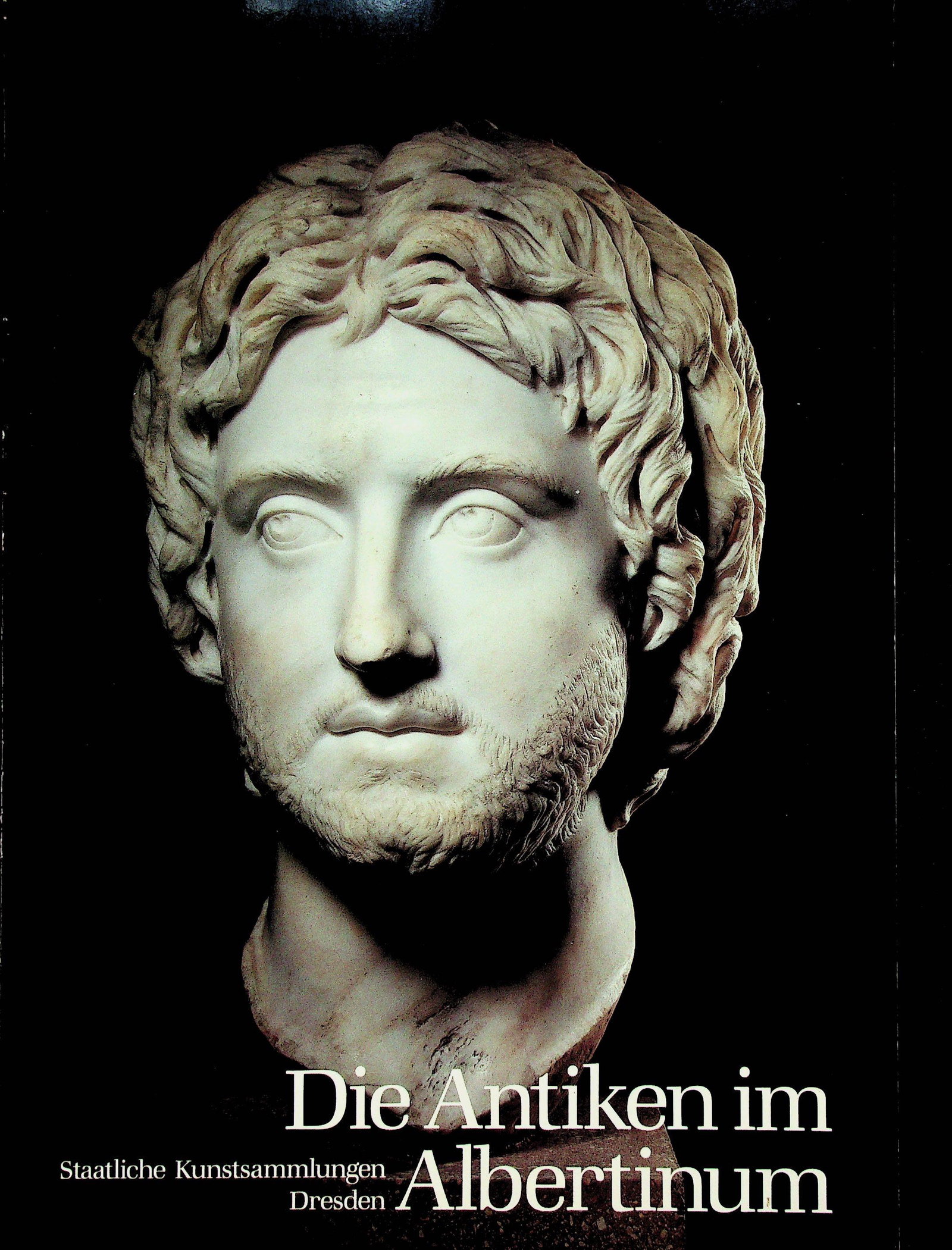 Die Antiken im Albertinum. Skulpturensammlung: Die Antiken im Albertinum. Skulpturensammlung Staatliche Kunstsammlungen Dresden Knoll K., Protzmann H., Raumschüssel I., Raumschüssel M. (1993). Mainz am Rhein, Philipp von Zabern. ISBN: 3-