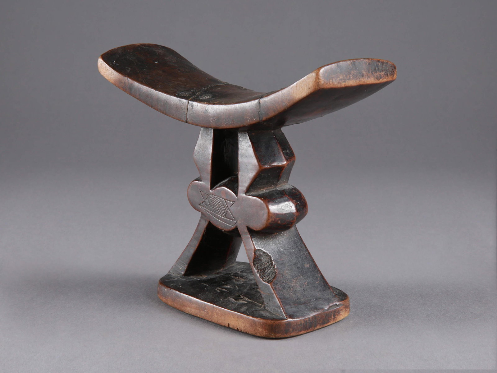 A Shona Headrest, "mutsago" (1 of 12)