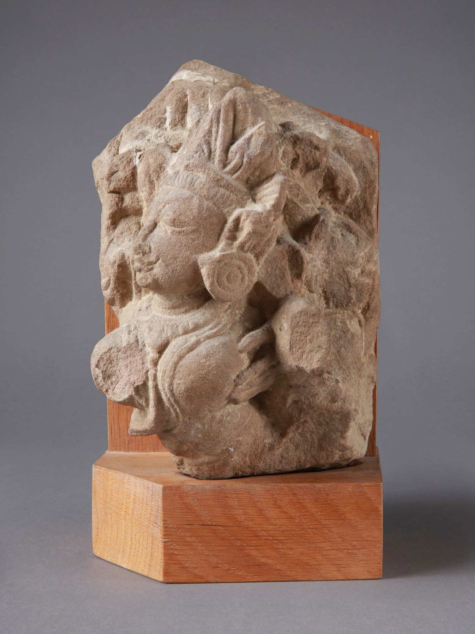 An Indian Fragment of Figural Stone Relief (1 of 10)
